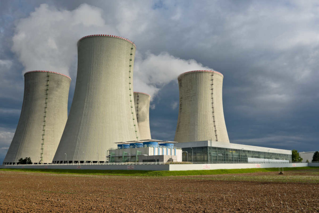 pros y contras de la energía nuclear